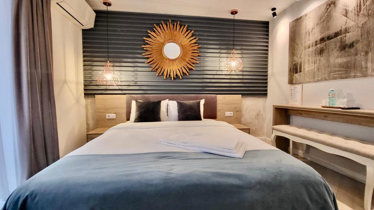 Lumiere House Hotel