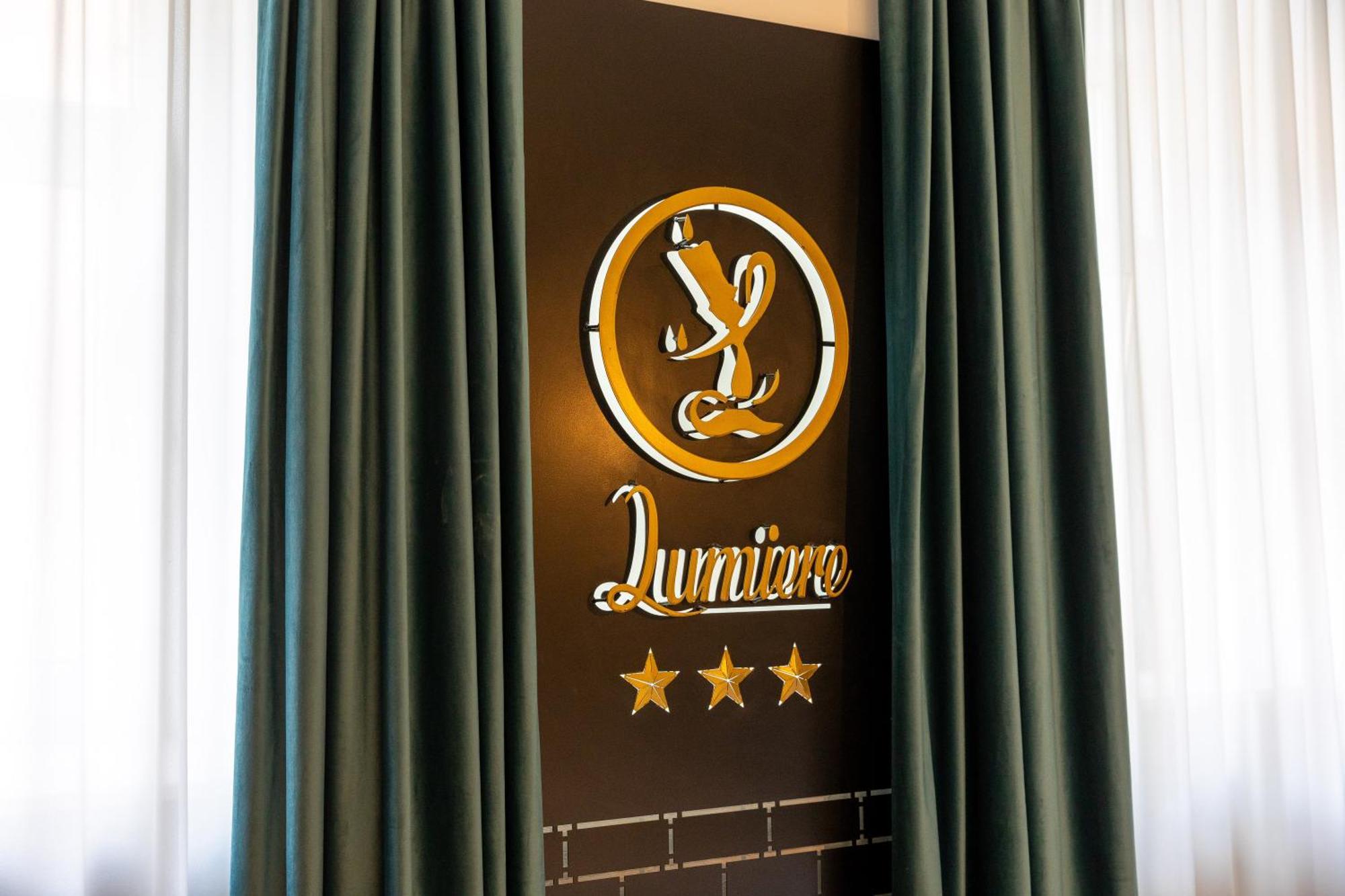 Lumiere House Hotel