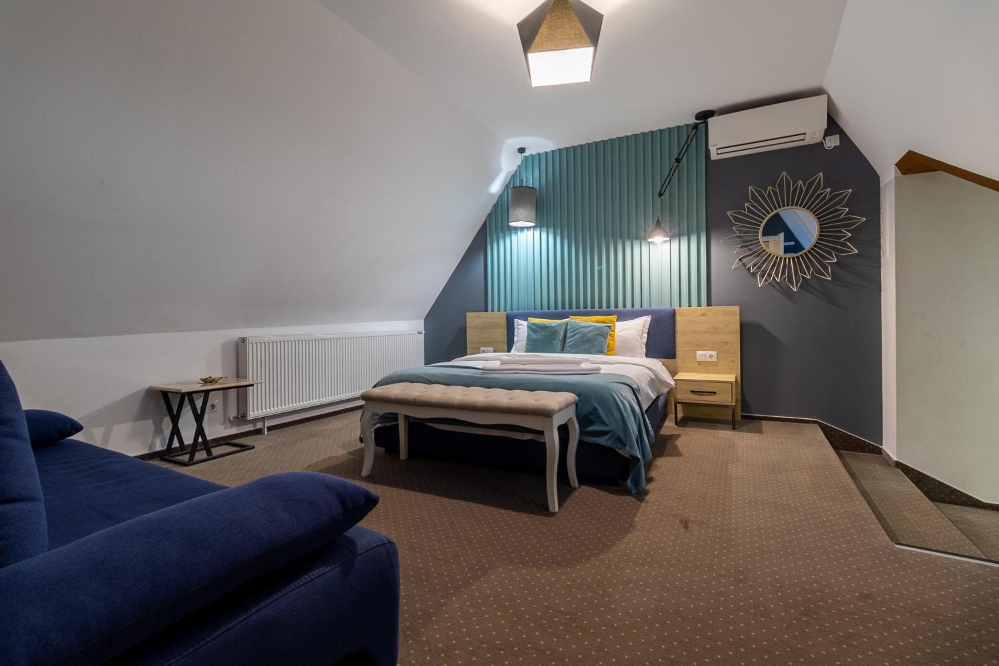 Hotel Lumiere House
